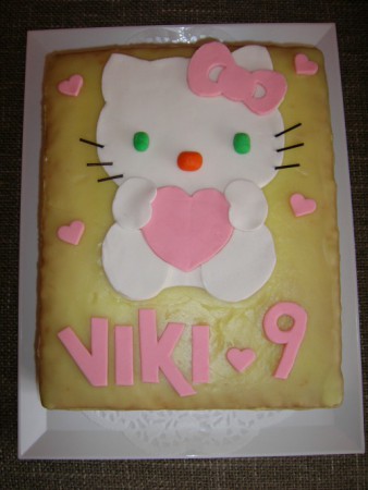 Hello kitty citronova torta